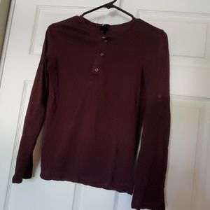 H&M maroon top